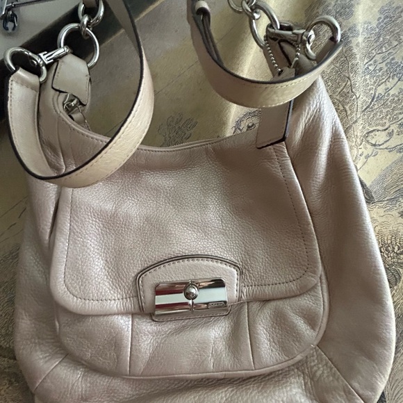 Coach Luminescent Champagne Leather Bag Crossbody Satchel Shoulder - Picture 7 of 9